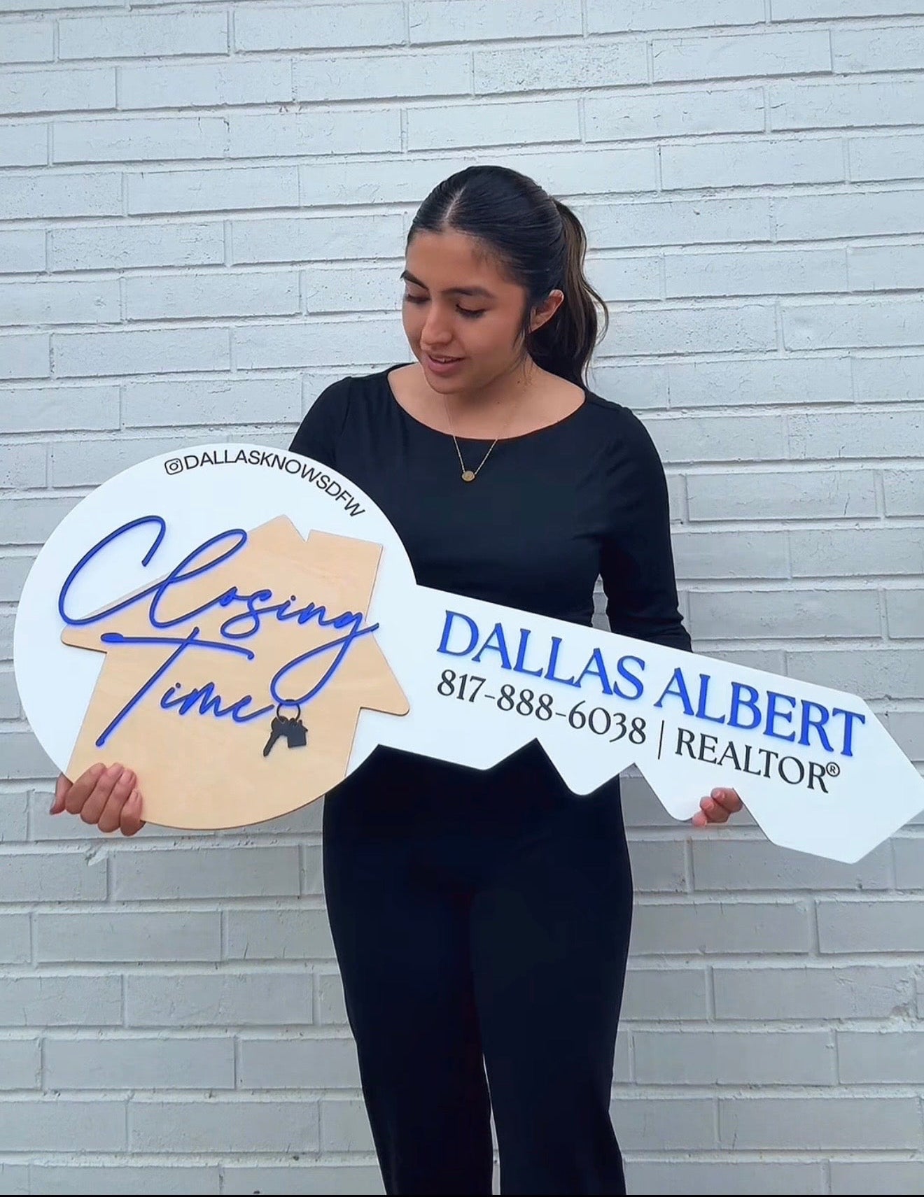 Closing Time Realtor Sign